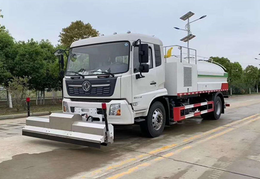 東風天錦路面清洗車